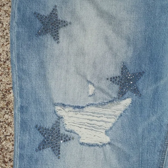 NWOT HUDSON Riley Distressed Rhinestone Button Fly Light Relaxed Jeans - Picture 9 of 16